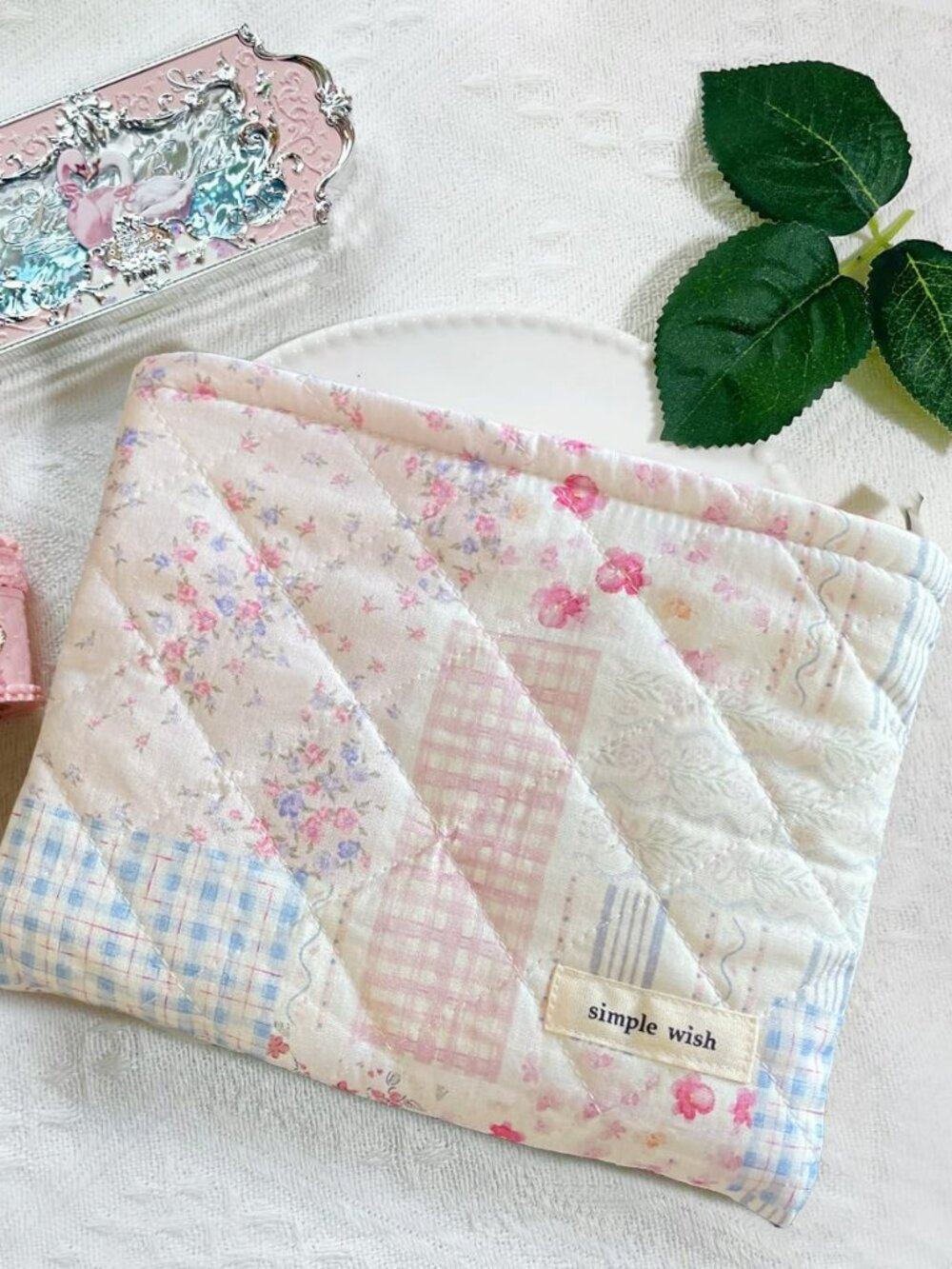 NEW Fashion Floral Makeup Bags Quilted Style Aesthetic Cute Cosmetic Makeup Bag